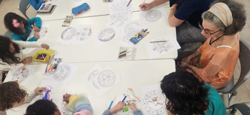 En família mandales per escollir, per pintar , per emportar-se